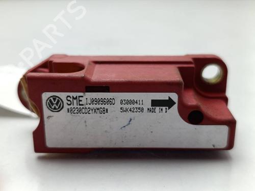 Used Electronic sensor Electronic sensor VW GOLF IV (1J1) [1997-2008] 39690989 39690989
