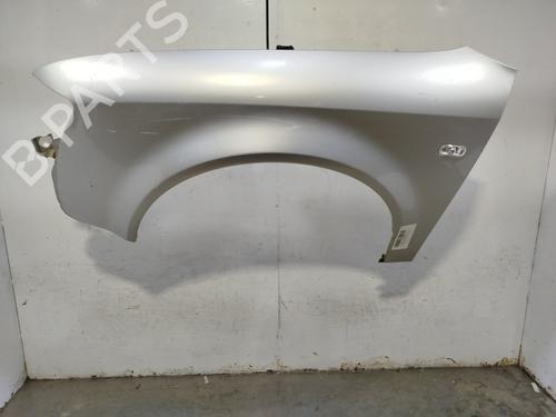 Used Left front fenders Left front fenders 37376039 37376039