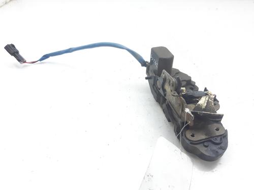 Rear right lock KIA CARENS II MPV (FJ) 1.8 0K2FA72310 |