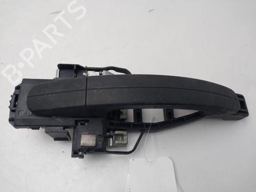 Used Front right exterior door handle Front right exterior door handle 37401822 37401822