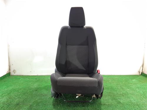 Right front seat TOYOTA AURIS (_E18_)  | BP10340961C16 