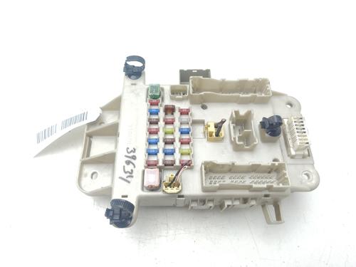 Fuse box TOYOTA RAV 4 II (_A2_)  | BP29764239E1 