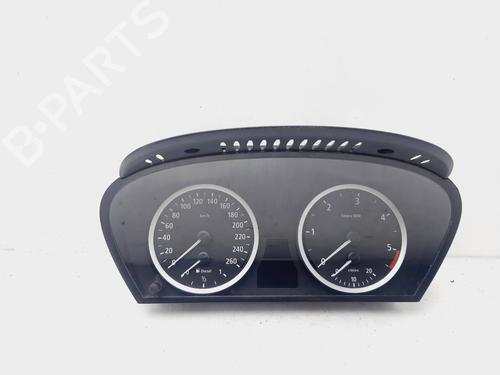 Used Instrument cluster BMW 5 Touring (E61) 525 d (177 hp) 23023168