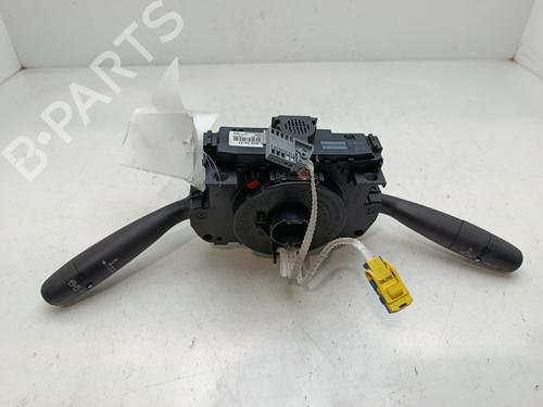 Commandes au volant PEUGEOT 307 Break (3E) 1.6 HDi (90 hp) 31305906