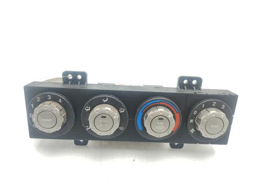 Used Climate control KIA CARNIVAL II (GQ) [1999-2007]  24546935
