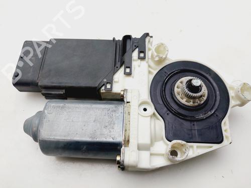Used Left front window motor SEAT LEON (1M1) [1999-2006]  25467801