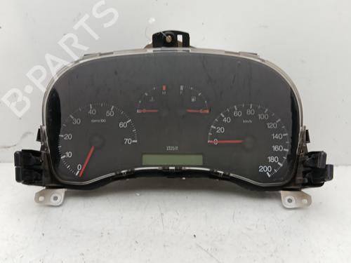 Used Instrument cluster FIAT PUNTO Hatchback Van (188_) 1.2 60 (60 hp) 29903769