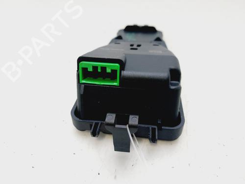 Electronic module VOLVO V40 Hatchback (525) | BP30567828M83