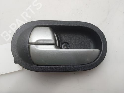 Puxador interior frente esquerdo Puxador interior frente esquerdo 38294029 38294029