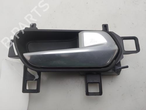 Used Front right interior door handle Front right interior door handle 36912052 36912052