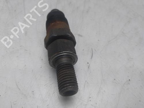 Spreder / Dyse Spreder / Dyse MITSUBISHI PAJERO I (L04_G, L14_G) 2.5 TD (L044G, L049G) (87 hp) 37462393 37462393