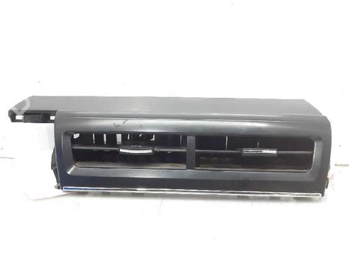 Used Air vent TOYOTA PRIUS PLUS (_W4_) 1.8 Hybrid (ZVW40W, ZVW41W) (136 hp) 11650012
