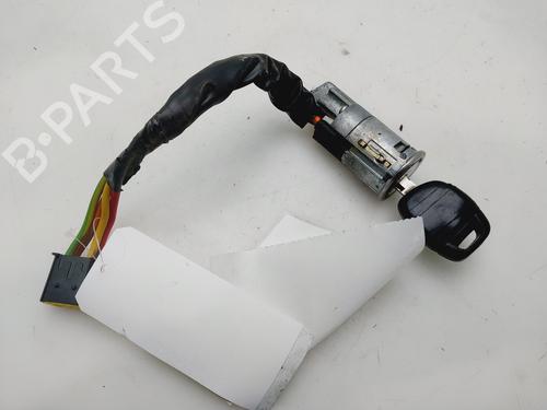 Used Ignition barrel RENAULT CLIO II (BB_, CB_) 1.2 16V (BB05, BB0W, BB11, BB27, BB2T, BB2U, BB2V, CB05,... (75 hp) 31143225