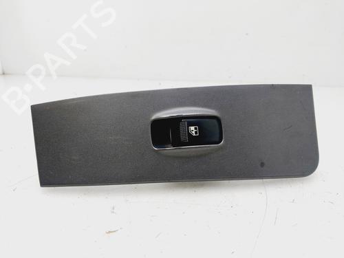 Used Right front window switch HYUNDAI MATRIX (FC) 1.5 CRDi (82 hp) 31827080
