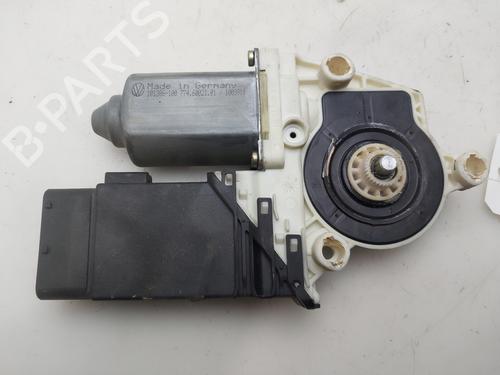 Used Right front window motor Right front window motor VW GOLF IV (1J1) 1.9 TDI (110 hp) 35900208 35900208