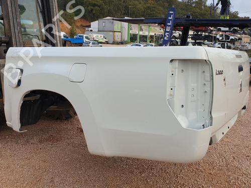 Used Rear body tub MITSUBISHI L200 / TRITON (KJ_, KK_, KL_) [2014-2025]  14003264