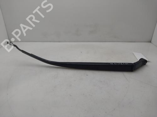 front-windshield-wiper-arm-toyota-auris-_e18_-2012-2013-2014-2015-2016-2017-2018-2019-34141782 main image