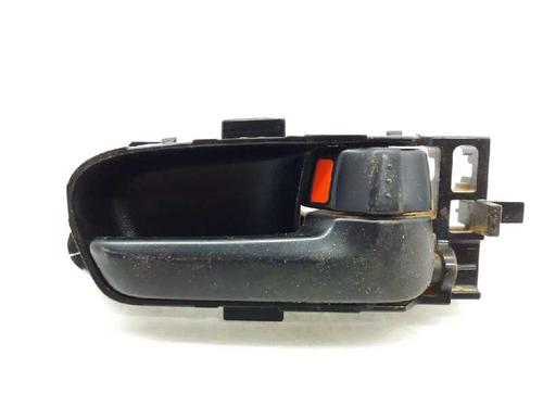 Used Front right interior door handle SUZUKI GRAND VITARA II (JT, TE, TD) 1.9 DDiS All-wheel Drive (JT419, TD44, JB419WD, JB419XD,... (129 hp) 3664831