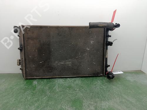 Used Water radiator Water radiator SEAT IBIZA III (6L1) [2002-2009] 33201261 33201261