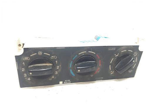 Used Climate control Climate control CITROËN BERLINGO Box Body/MPV (B9) 1.6 HDi 75 (75 hp) 9576308 9576308