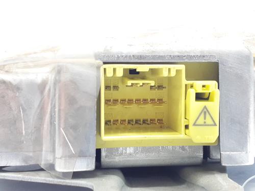 ECU airbags SUZUKI GRAND VITARA I (FT, HT) 2.0 HDI 110 16V 4x4 (SQ420D, TD83V) | BP10519075M53 