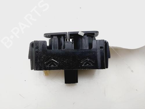 Warning switch RENAULT MEGANE III Hatchback (BZ0/1_, B3_) 1.2 TCe (BZ2B, BZ11) | BP29518549I22 