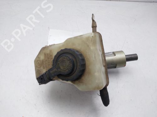 Used Brake master cylinder BMW 1 (E87) 120 d (163 hp) 11573516