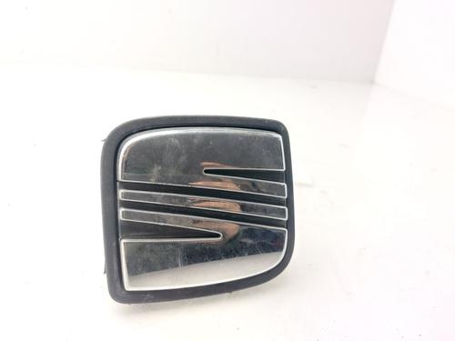 Used Tailgate handle SEAT IBIZA IV ST (6J8, 6P8) 1.6 TDI (90 hp) 31369974