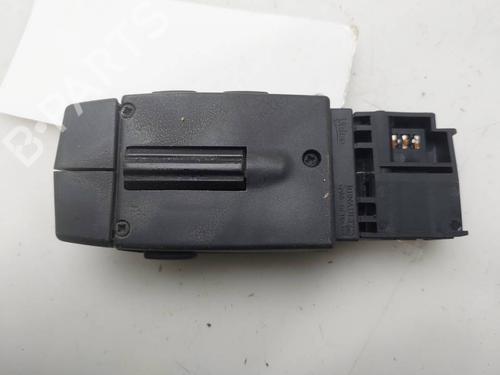 Switch RENAULT CLIO IV (BH_) | BP38870095I30 - Image 3