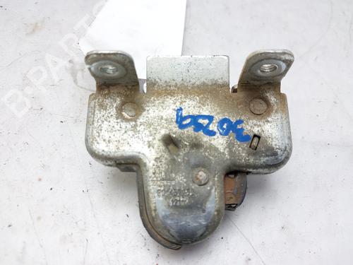 Used Tailgate lock OPEL VECTRA B (J96) 2.0 DTI 16V (F19) (101 hp) 11788459