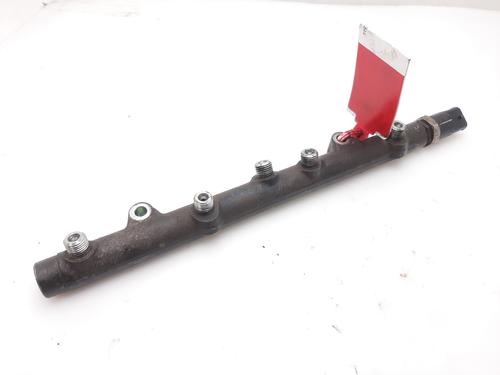 Used Injection rail LAND ROVER FREELANDER I (L314) 2.5 V6 4x4 (177 hp) 27221584
