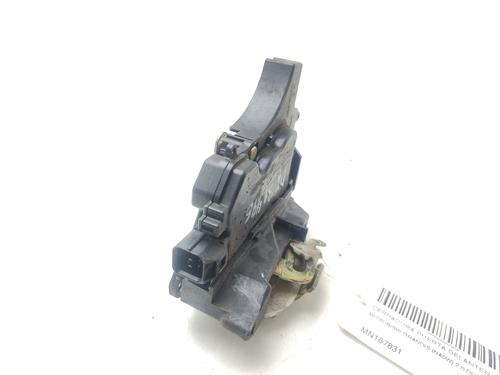 Front left lock MITSUBISHI GRANDIS (NA_W) 2.0 DI-D (NA8W) | BP29531741C98