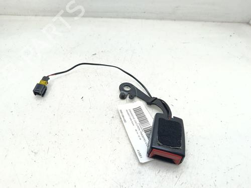 Used Seat buckle Seat buckle PEUGEOT 5008 (0U_, 0E_) [2009-2017] 36641760 36641760