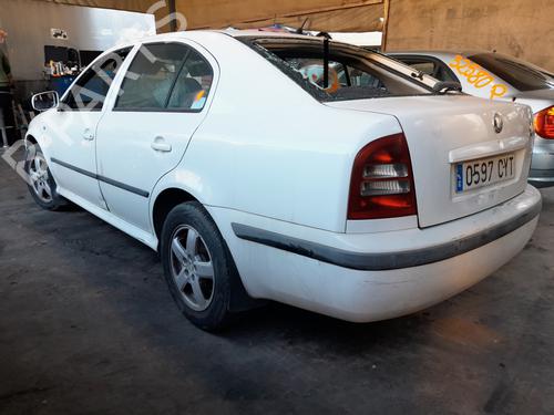 Engine control unit (ECU) SKODA OCTAVIA I (1U2)  | BP15824179M57 