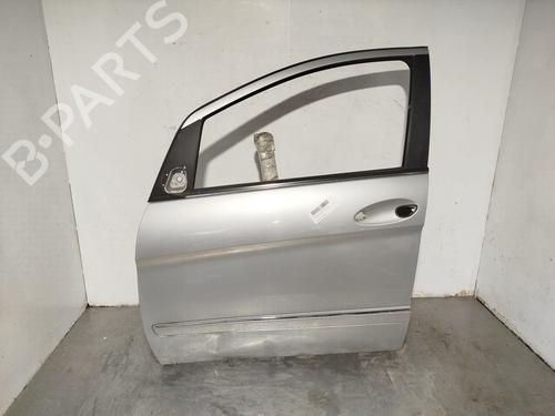 Used Left front door Left front door 32382111 32382111
