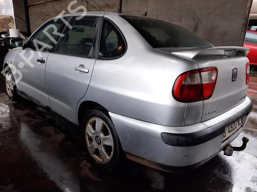 Left tailgate light SEAT CORDOBA (6K1, 6K2) 1.9 TDI | BP15815740C79 