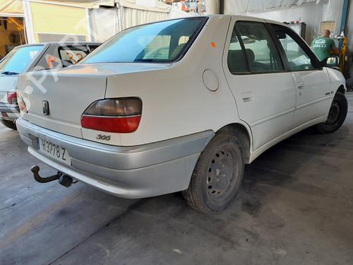 Rear right lock PEUGEOT 306 (7B, N3, N5) 1.9 STD | BP10811720C99 