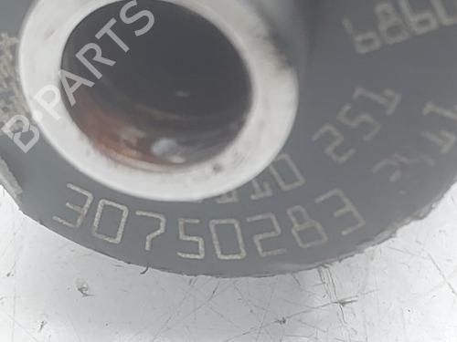 Injector VOLVO S60 I (384) D5 | BP37459560M100 - Image 2
