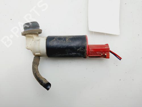 Used Washer pump TOYOTA AVENSIS (_T25_) 2.0 D-4D (CDT250_, CDT250R) (116 hp) 31328869