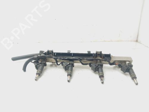 Used Injection rail BMW 3 (E46) 316 i (115 hp) 27221694