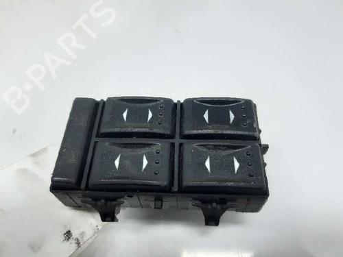 Used Left front window switch FORD MONDEO III (B5Y) 2.0 16V TDDi / TDCi (115 hp) 5387598