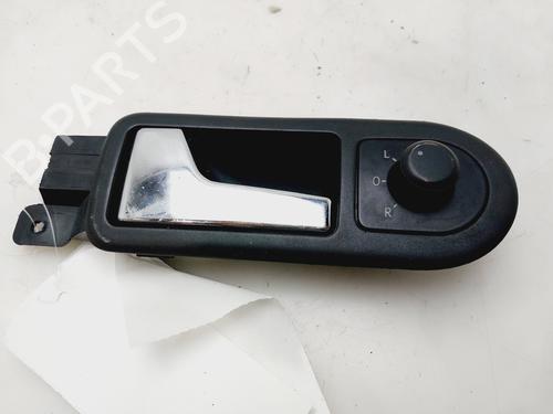 Used Front left interior door handle VW GOLF IV (1J1) 1.9 TDI (110 hp) 27334191