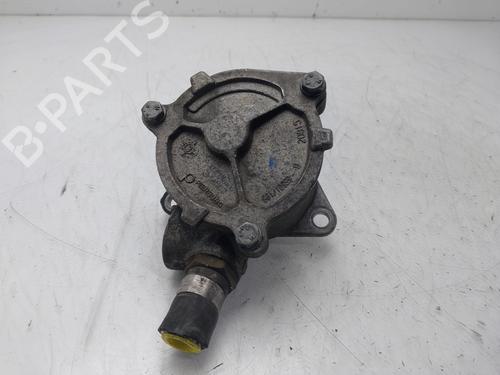 Used Vacuum pump Vacuum pump FIAT STILO (192_) 1.9 JTD (192_XE1A) (115 hp) 36648478 36648478