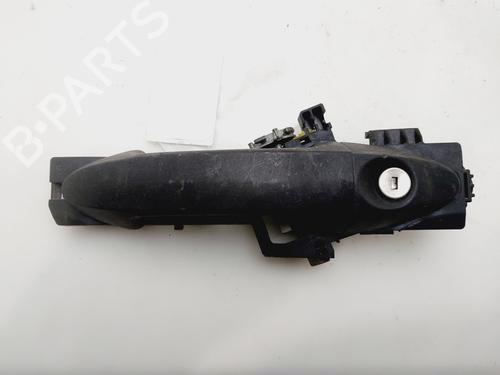 Poignée extérieure avant gauche FORD FIESTA VI (CB1, CCN) 1.4 TDCi (70 hp) 30389550