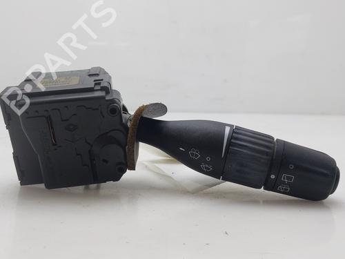 Steering column stalk RENAULT SAFRANE II (B54_) 2.0 16V (B54L) (136 hp) 17946107