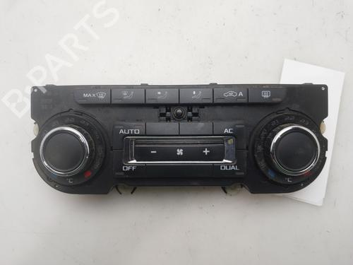 Used Climate control Climate control 38232144 38232144