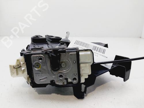 Højre bagtil lås VOLVO V40 Hatchback (525) D2 (114 hp) 31375673