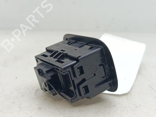 Left rear window switch MERCEDES-BENZ A-CLASS (W177) A 200 d (177.012) | BP30847187I29