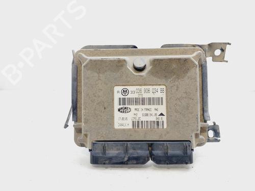 Used Engine control unit (ECU) VW GOLF IV (1J1) [1997-2008]  22697980