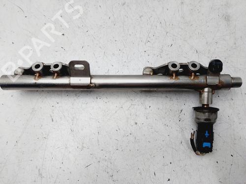 Used Injection rail RENAULT MEGANE III Hatchback (BZ0/1_, B3_) 1.2 TCe (BZ2B, BZ11) (116 hp) 28301617